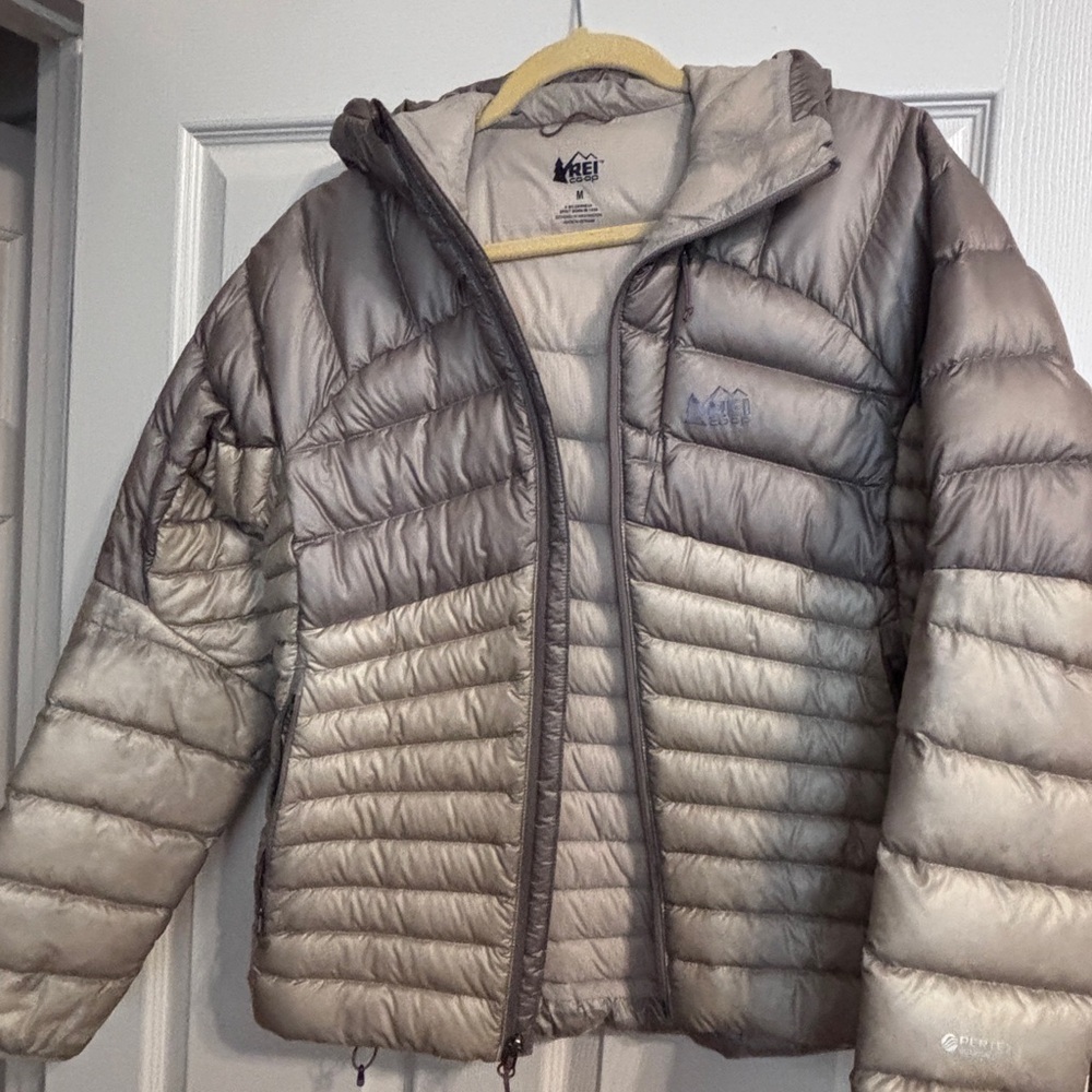 REI Women's Ski & Snow Jacket - Gray and Cream